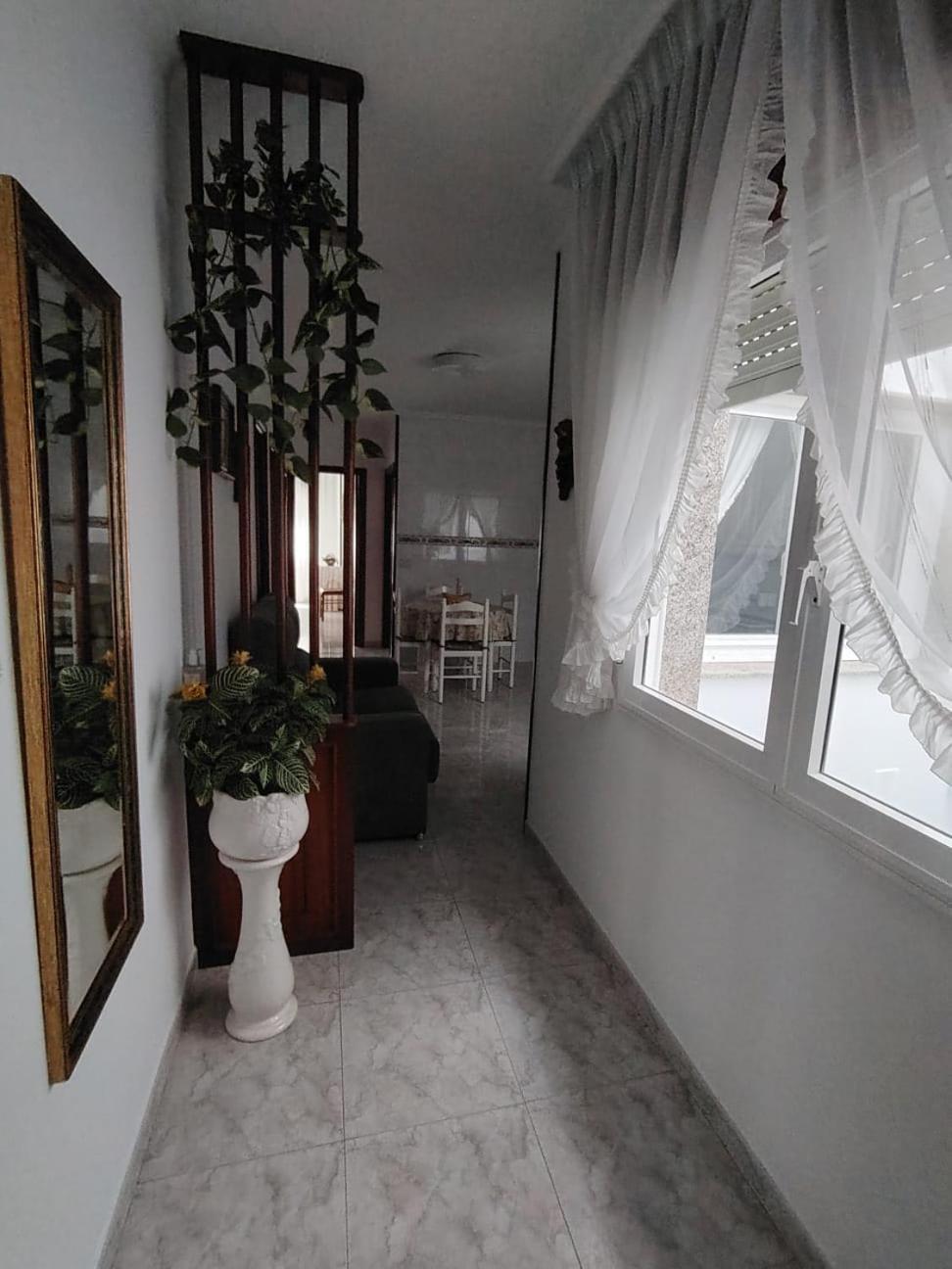 Acogedor Apartamento Centrico O Grove Ngoại thất bức ảnh
